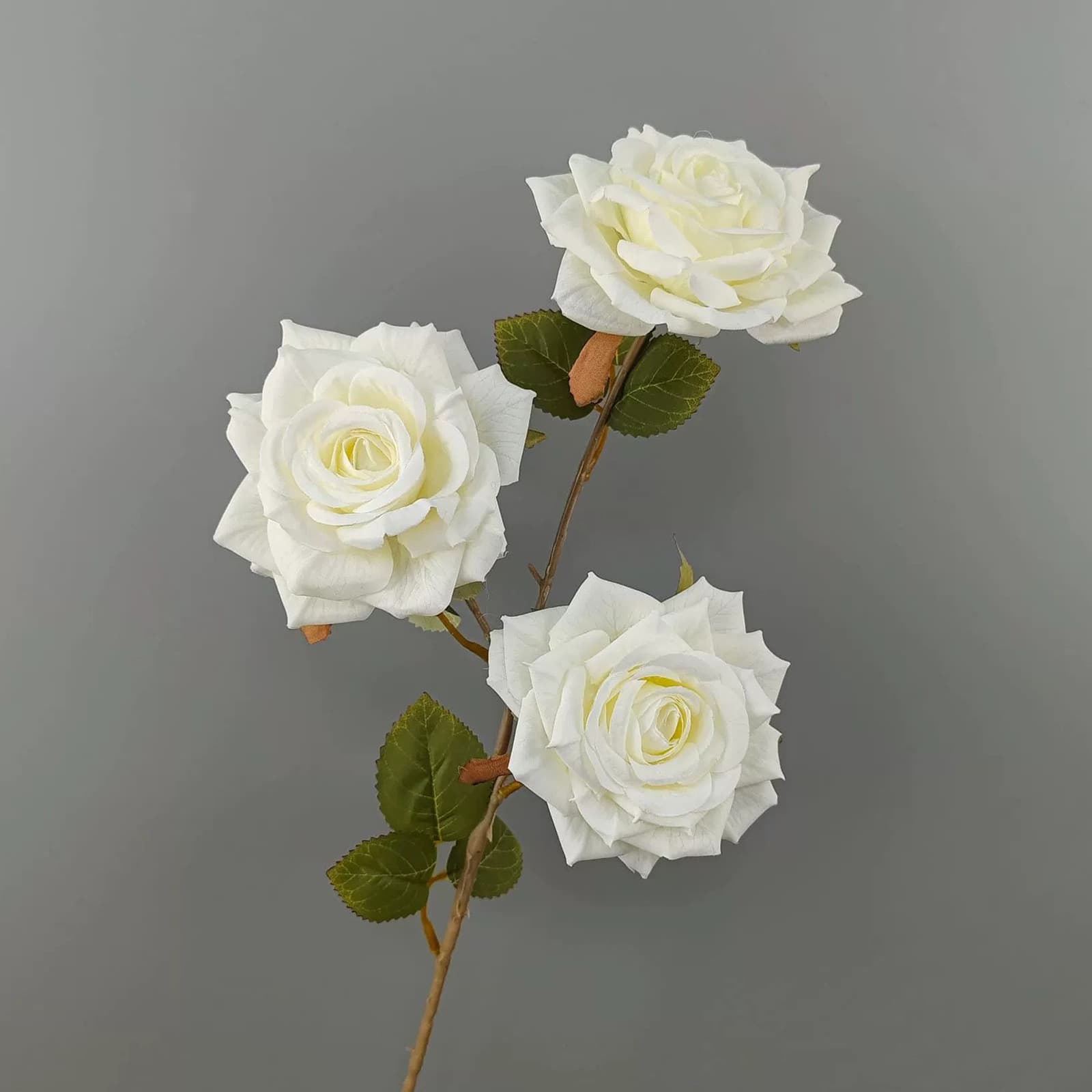 White wedding flower rose Phalaenopsis lily full of hydrangea fake flower white real flower