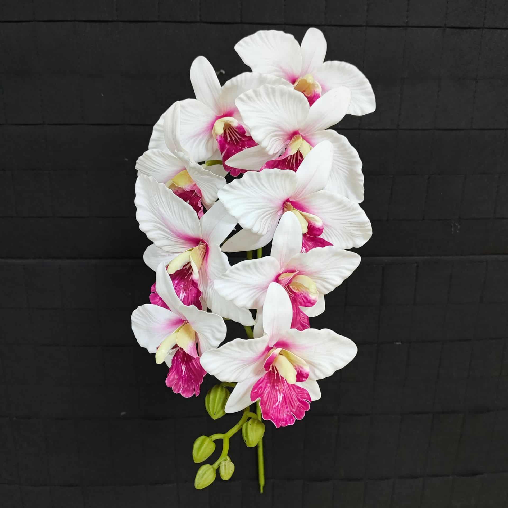 White wedding flower rose Phalaenopsis lily full of hydrangea fake flower white real flower