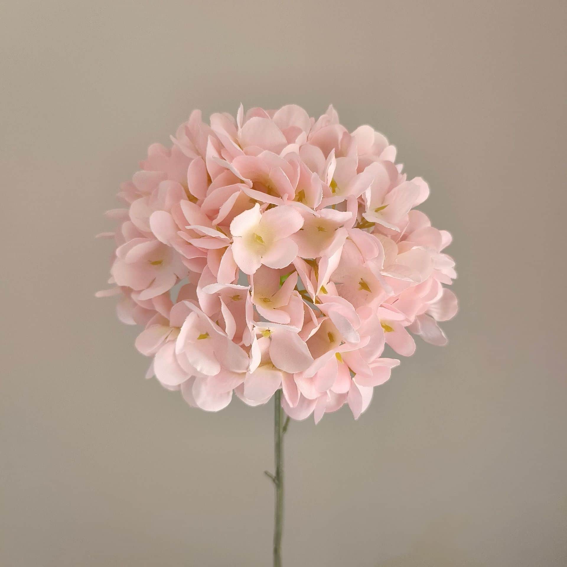 Pink artificial flowers wedding flowers arrangement faux hydrangea 