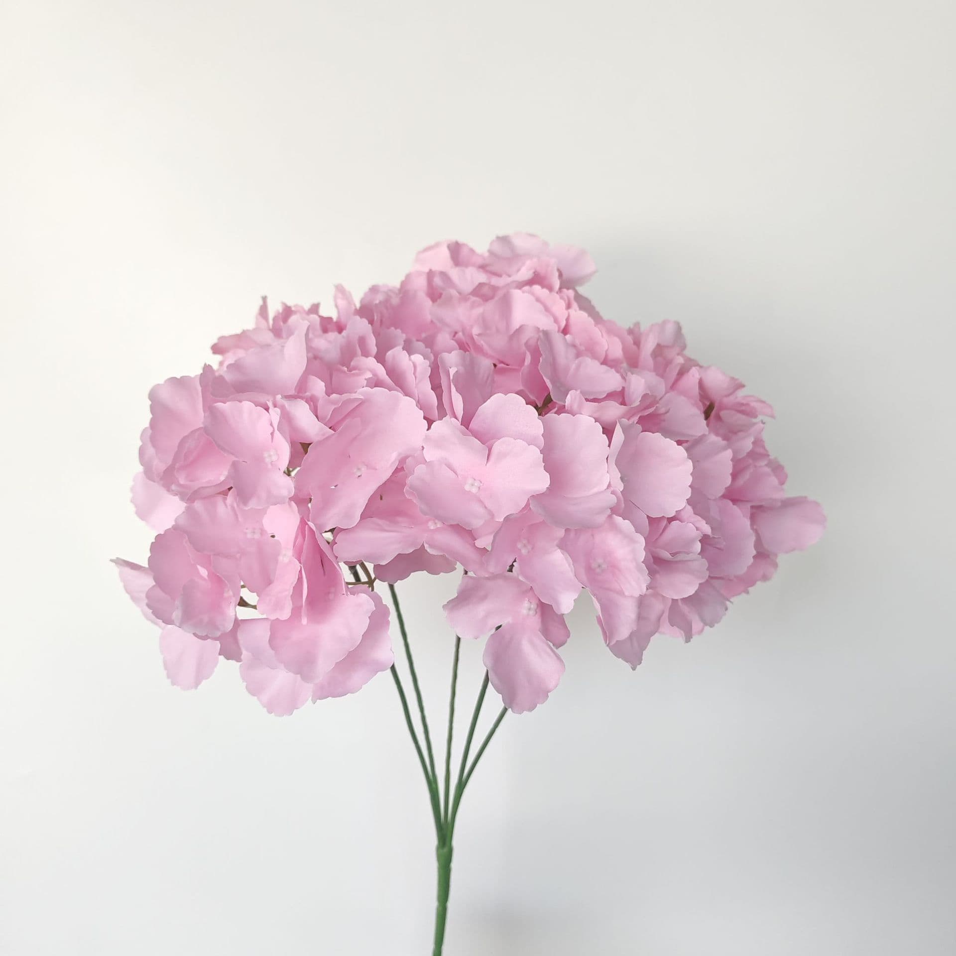 Pink artificial flowers wedding flowers arrangement faux hydrangea 