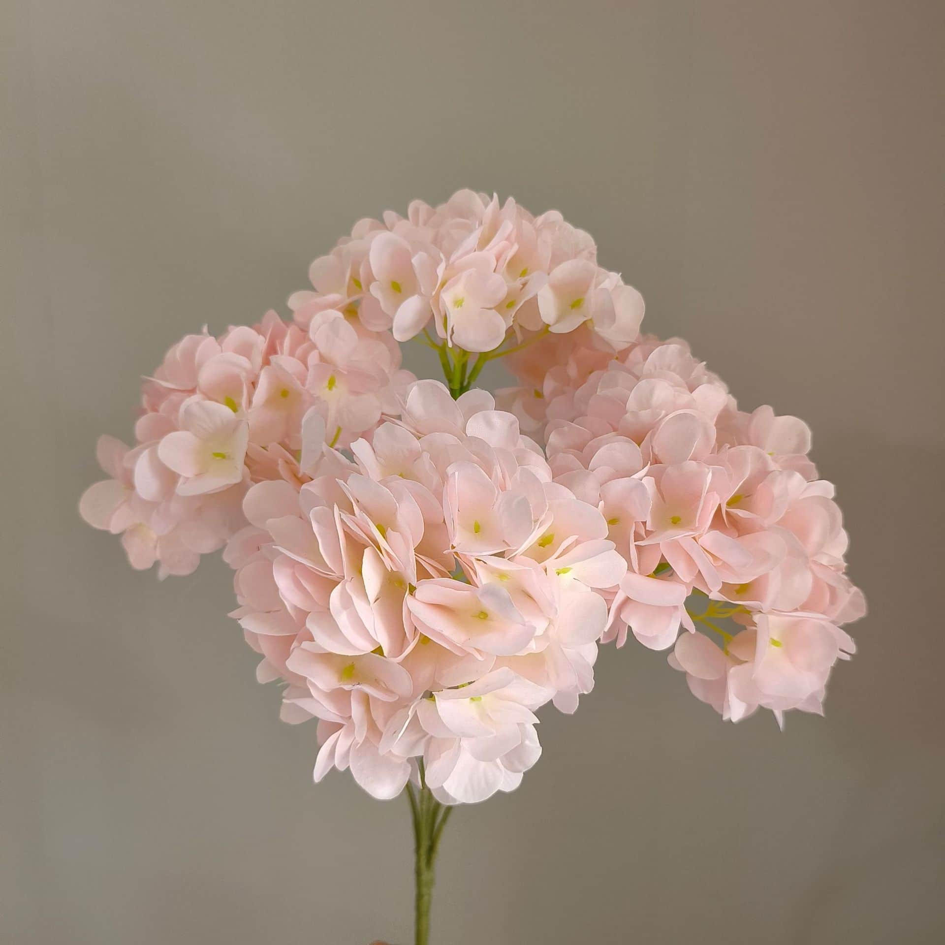 Pink artificial flowers wedding flowers arrangement faux hydrangea 