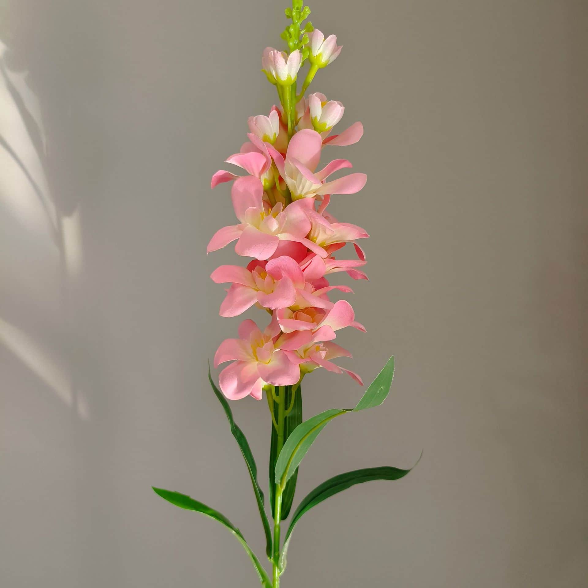 Pink artificial flowers wedding flowers arrangement faux hydrangea 