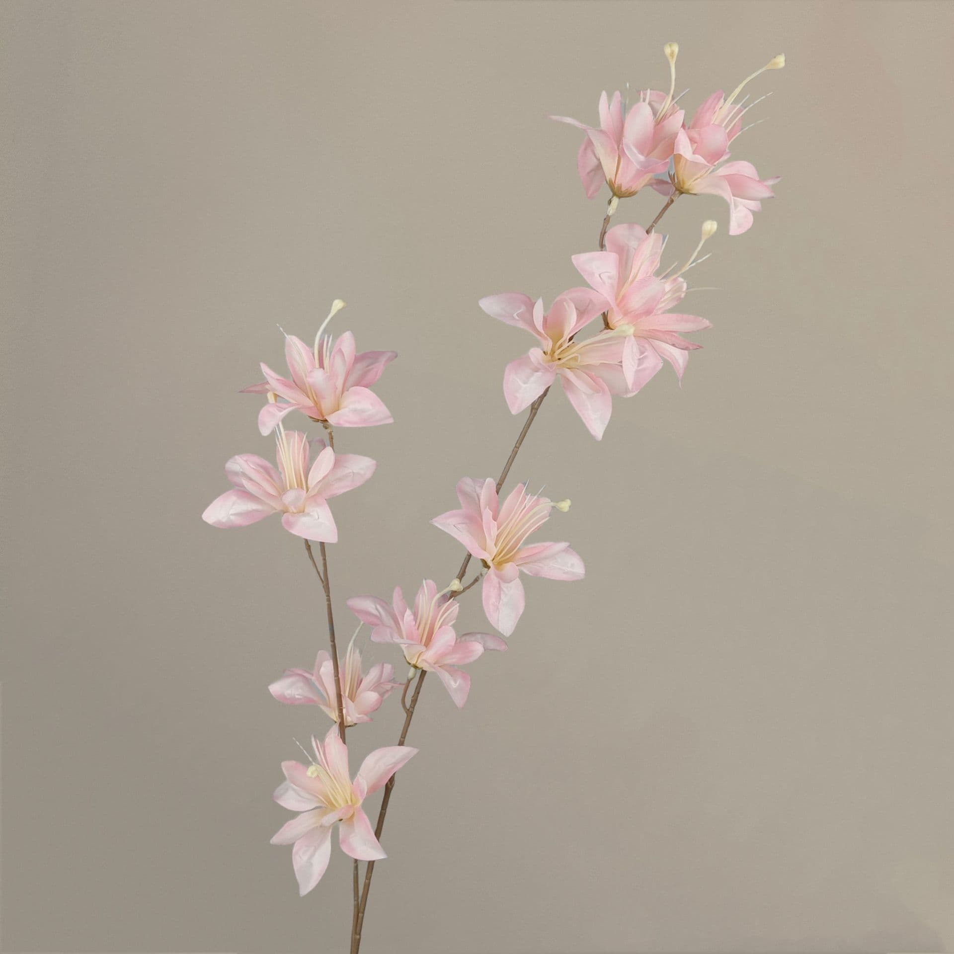 Pink artificial flowers wedding flowers arrangement faux hydrangea 