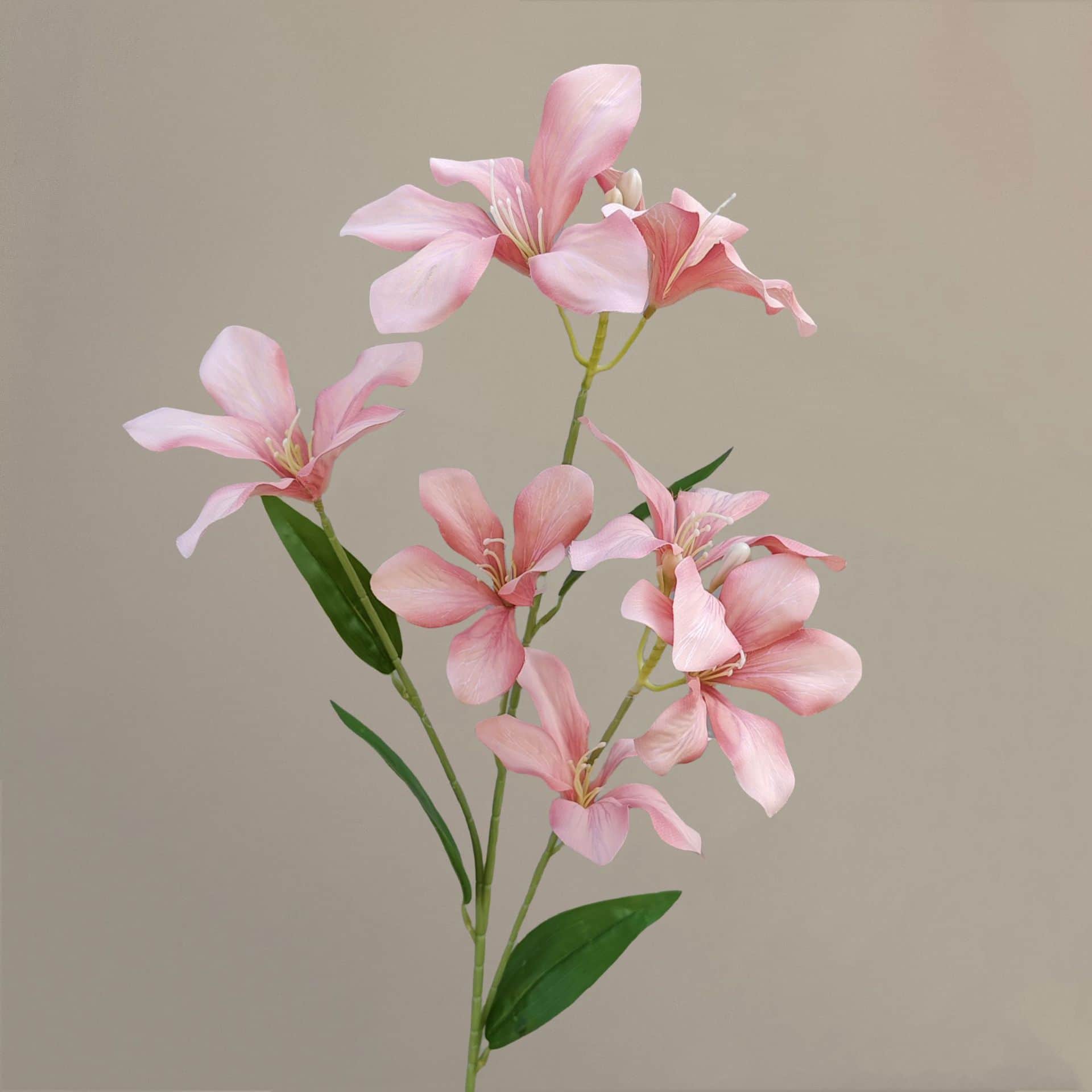 Pink artificial flowers wedding flowers arrangement faux hydrangea 