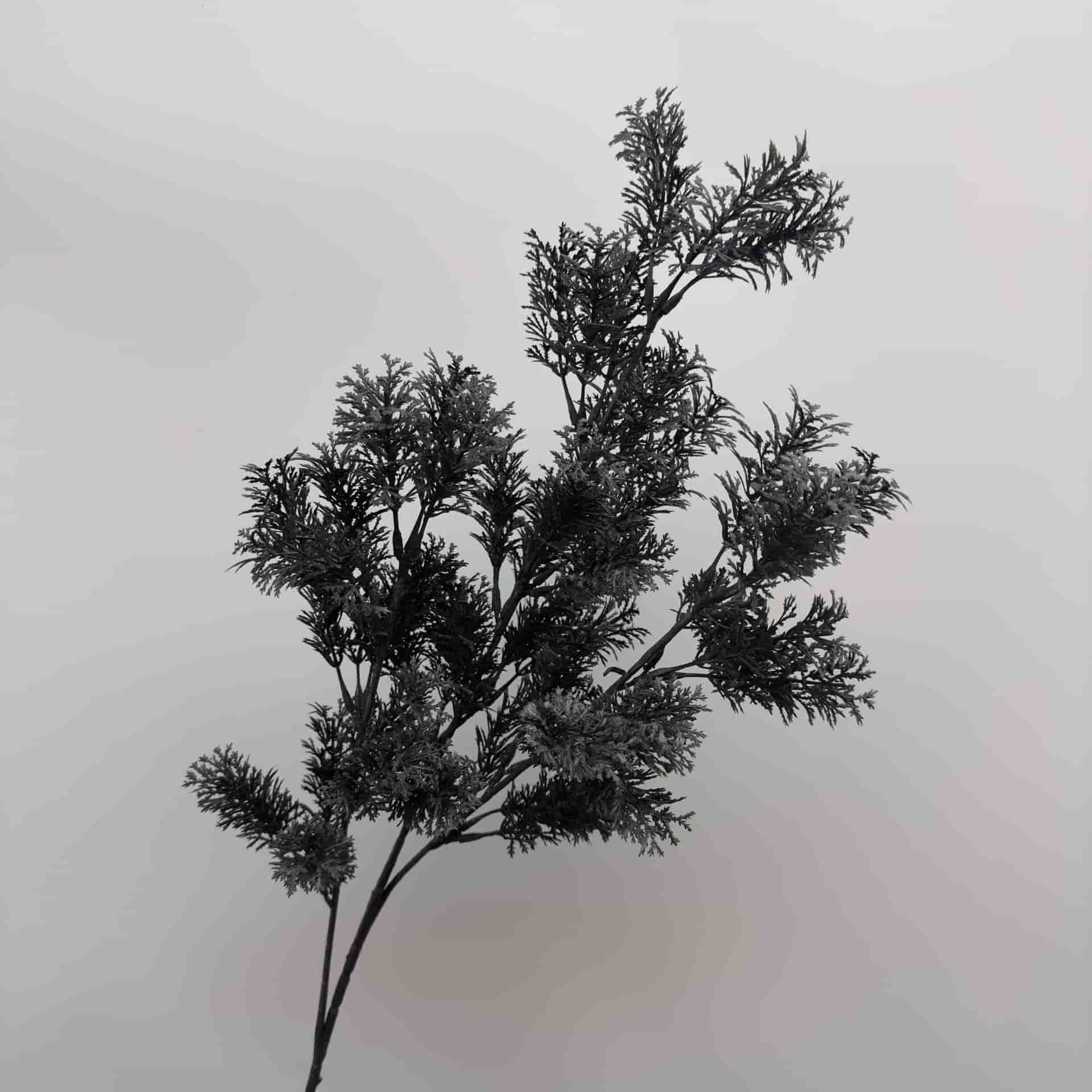 Black artificial flowers wedding flowers arrangement