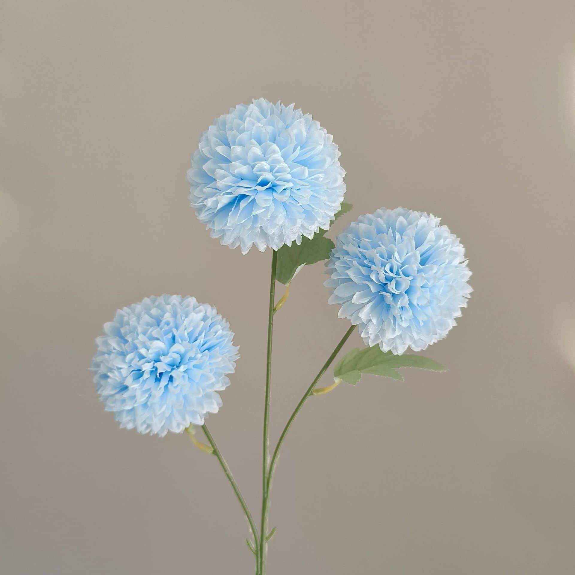 Blue artificial flowers wedding flowers arrangement