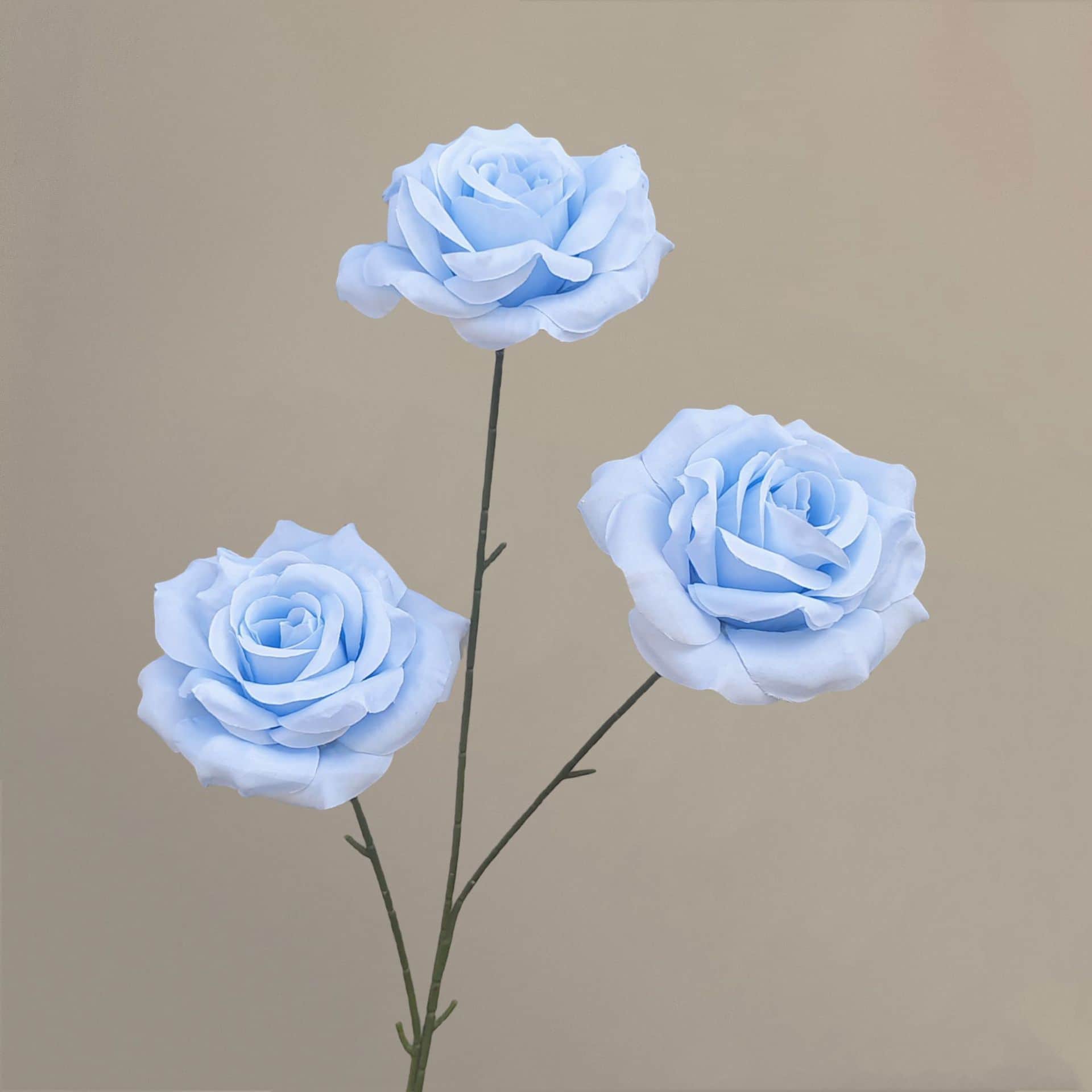 Blue artificial flowers wedding flowers arrangement