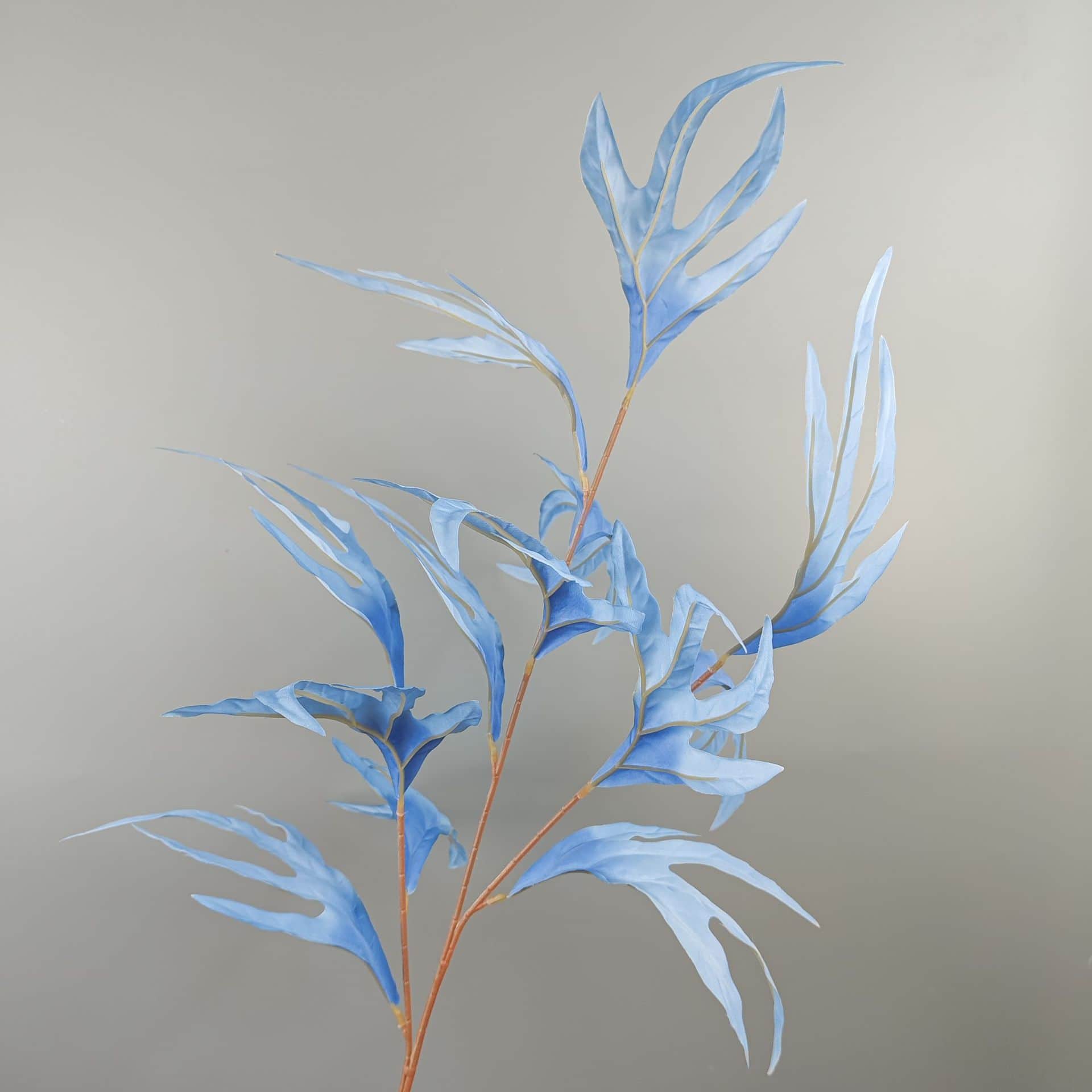 Blue artificial flowers wedding flowers arrangement