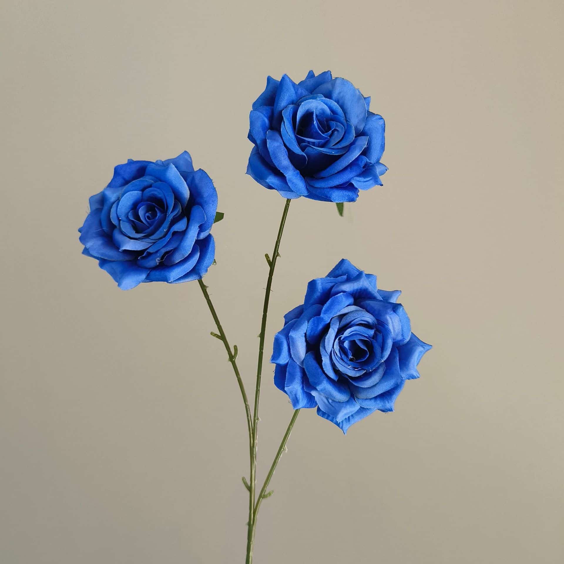 Blue artificial flowers wedding flowers arrangement