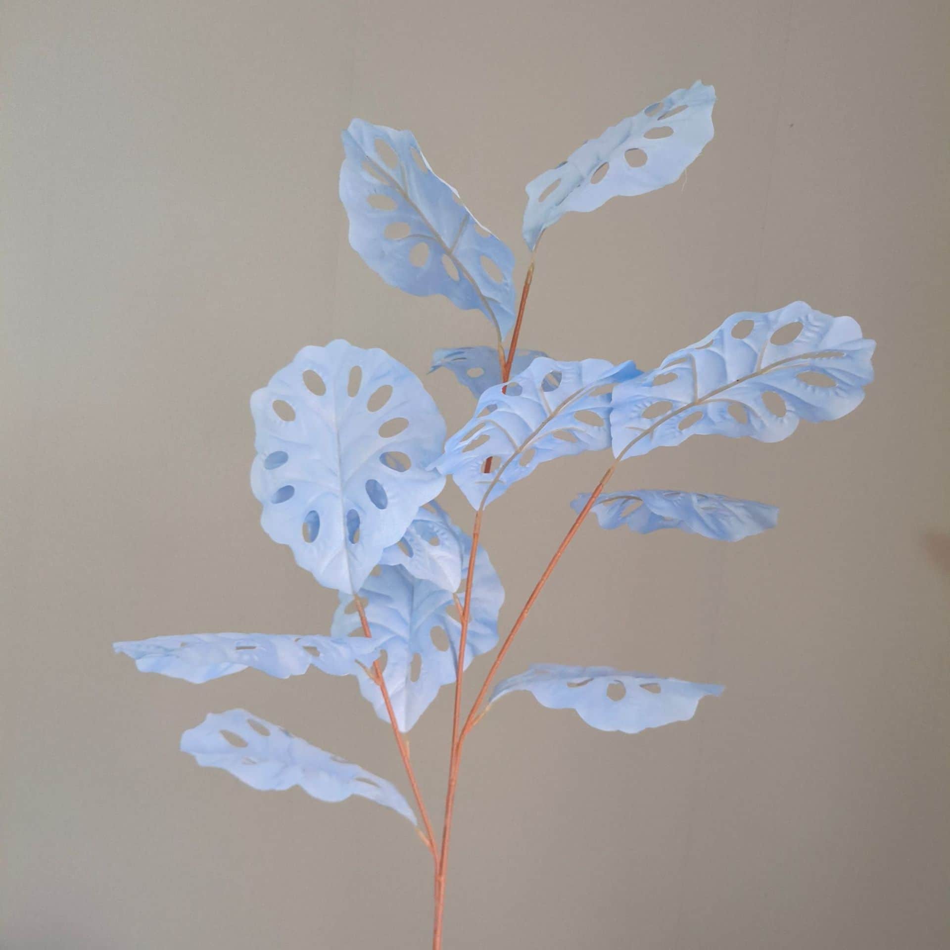 Blue artificial flowers wedding flowers arrangement