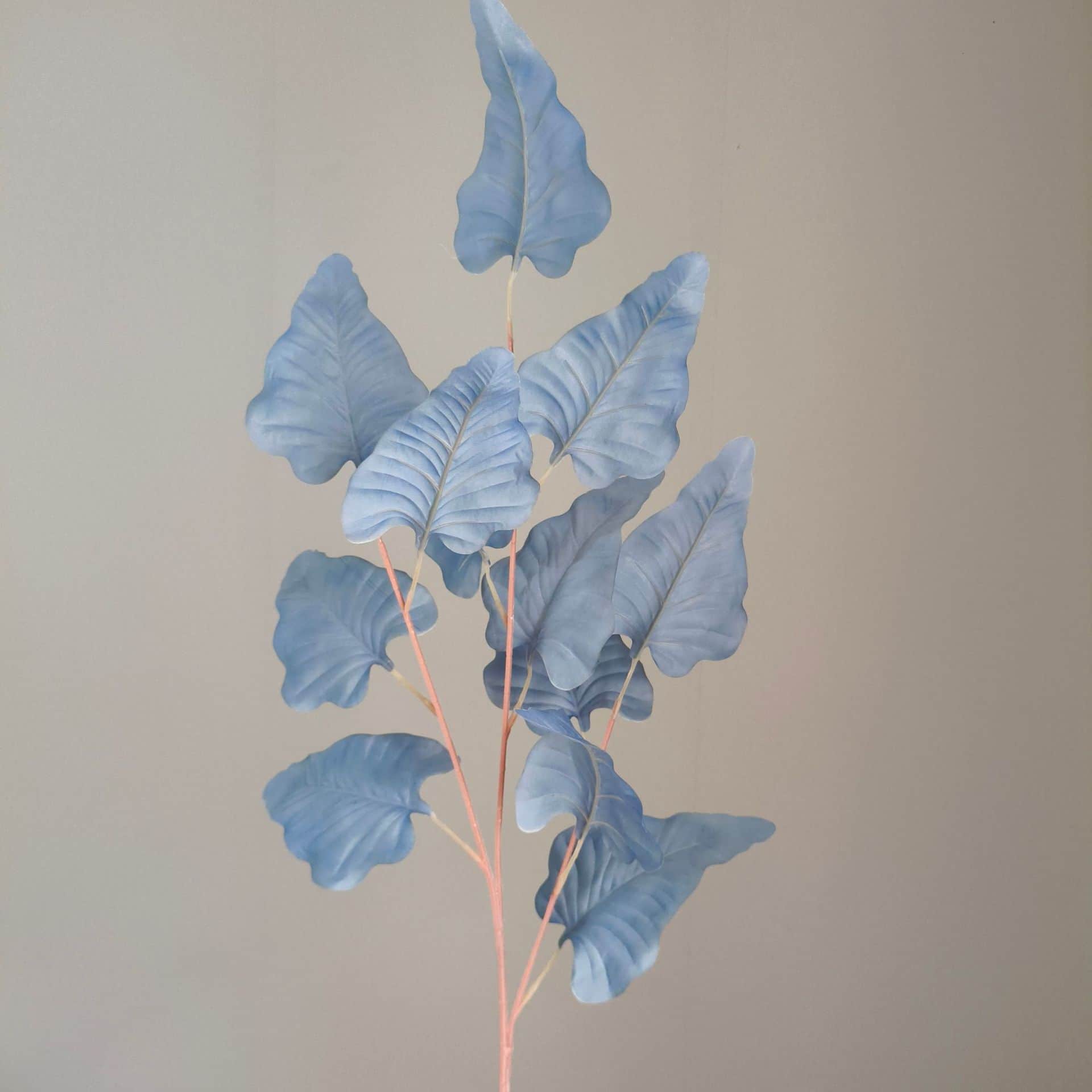 Blue artificial flowers wedding flowers arrangement