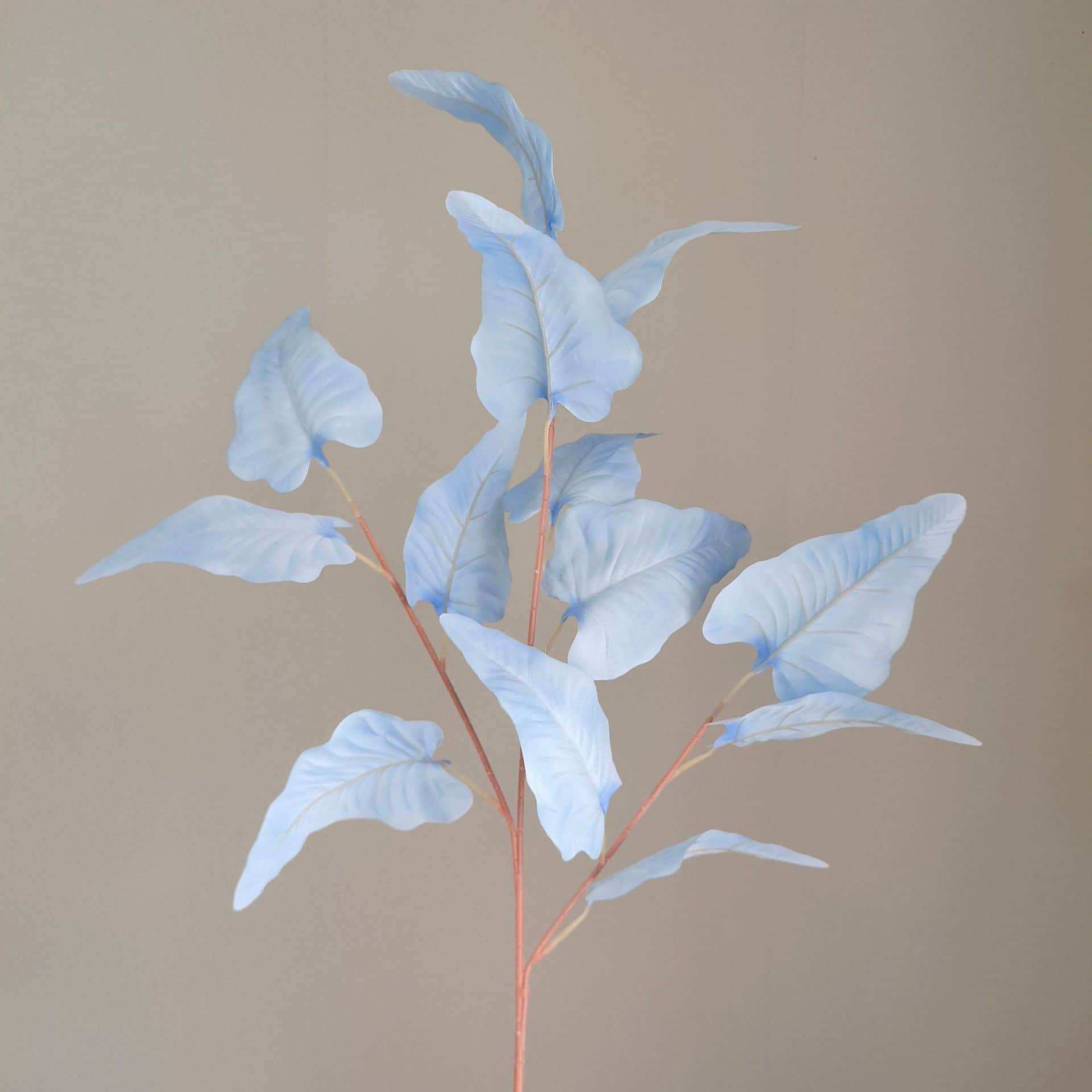 Blue artificial flowers wedding flowers arrangement