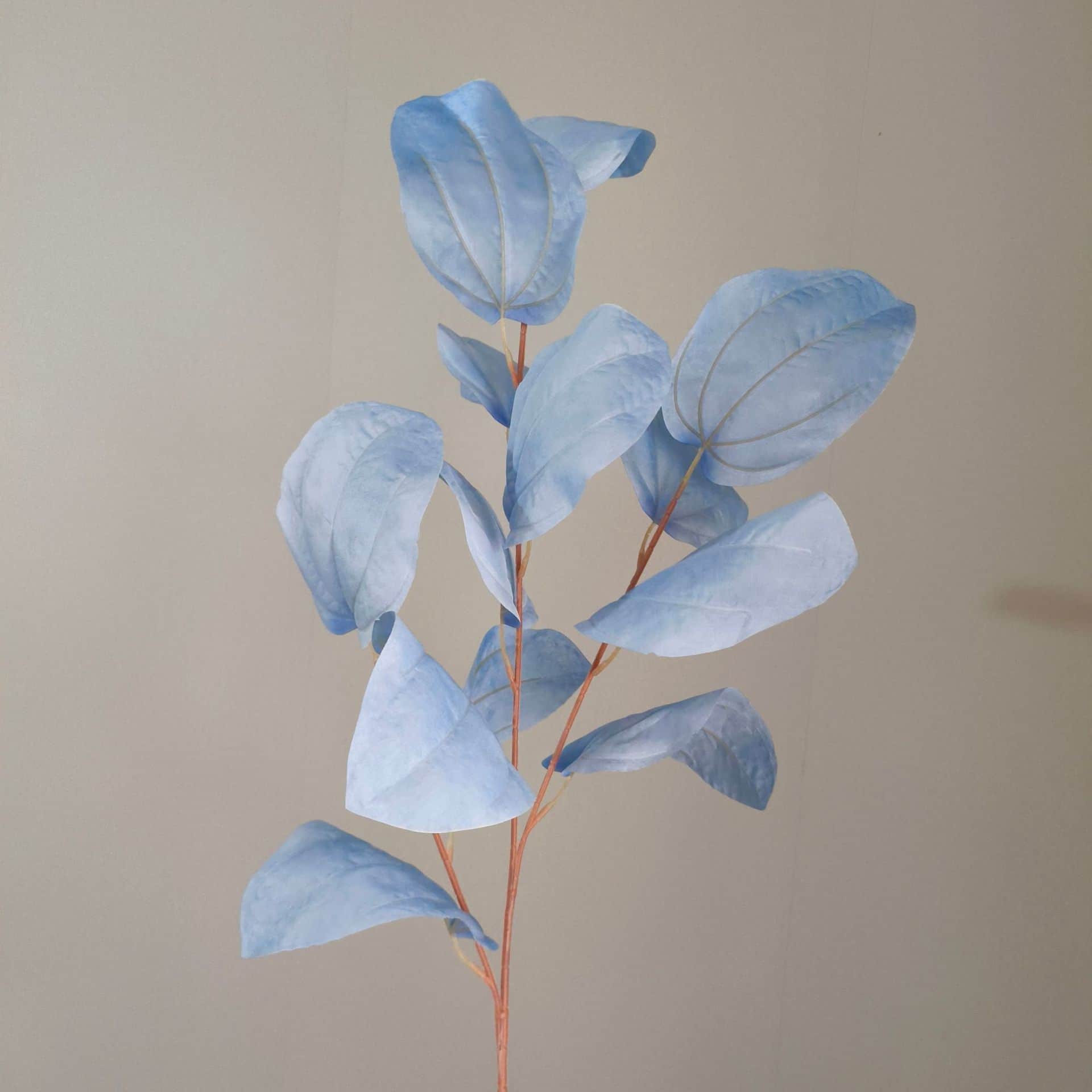 Blue artificial flowers wedding flowers arrangement