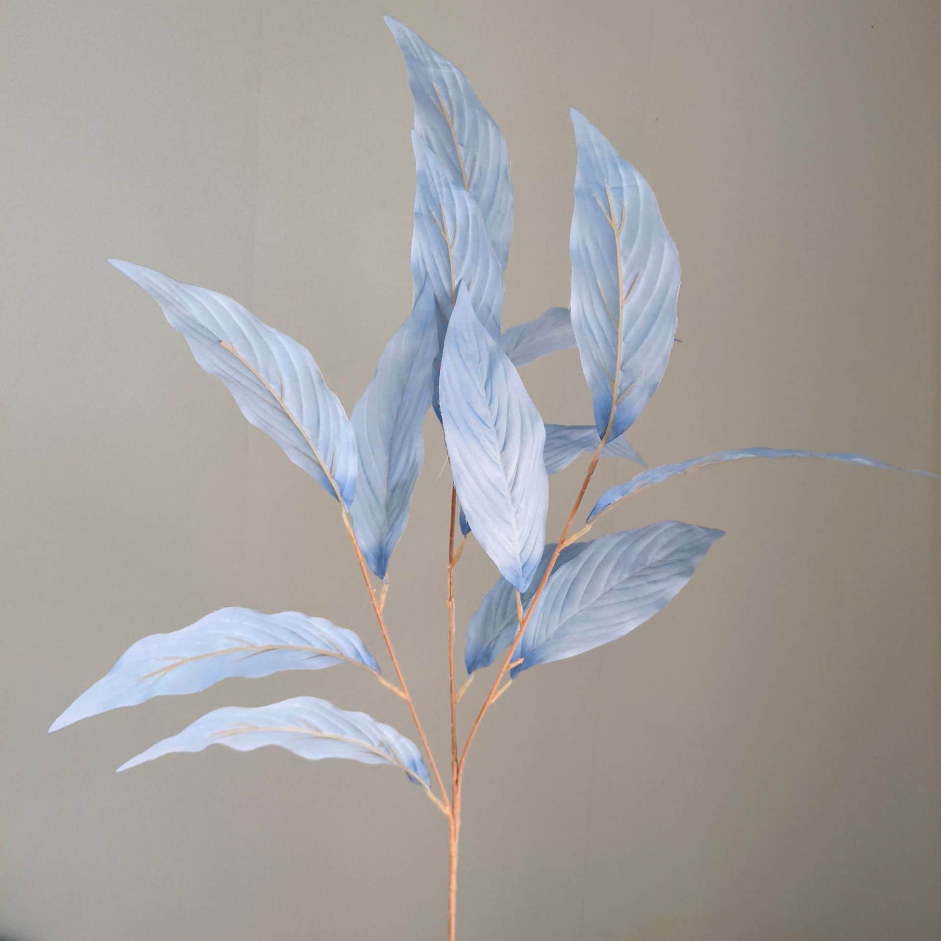 Blue artificial flowers wedding flowers arrangement