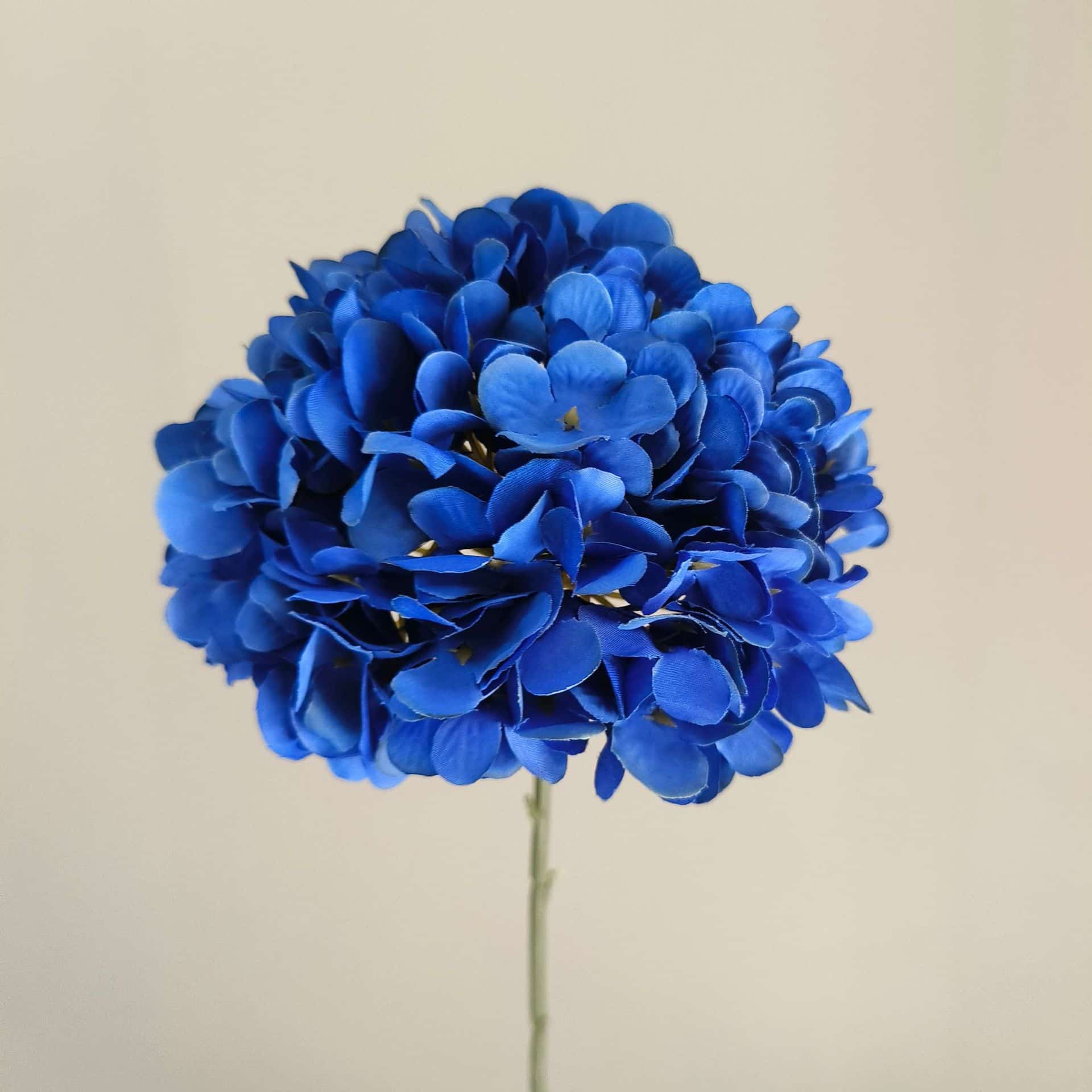 Blue artificial flowers wedding flowers arrangement