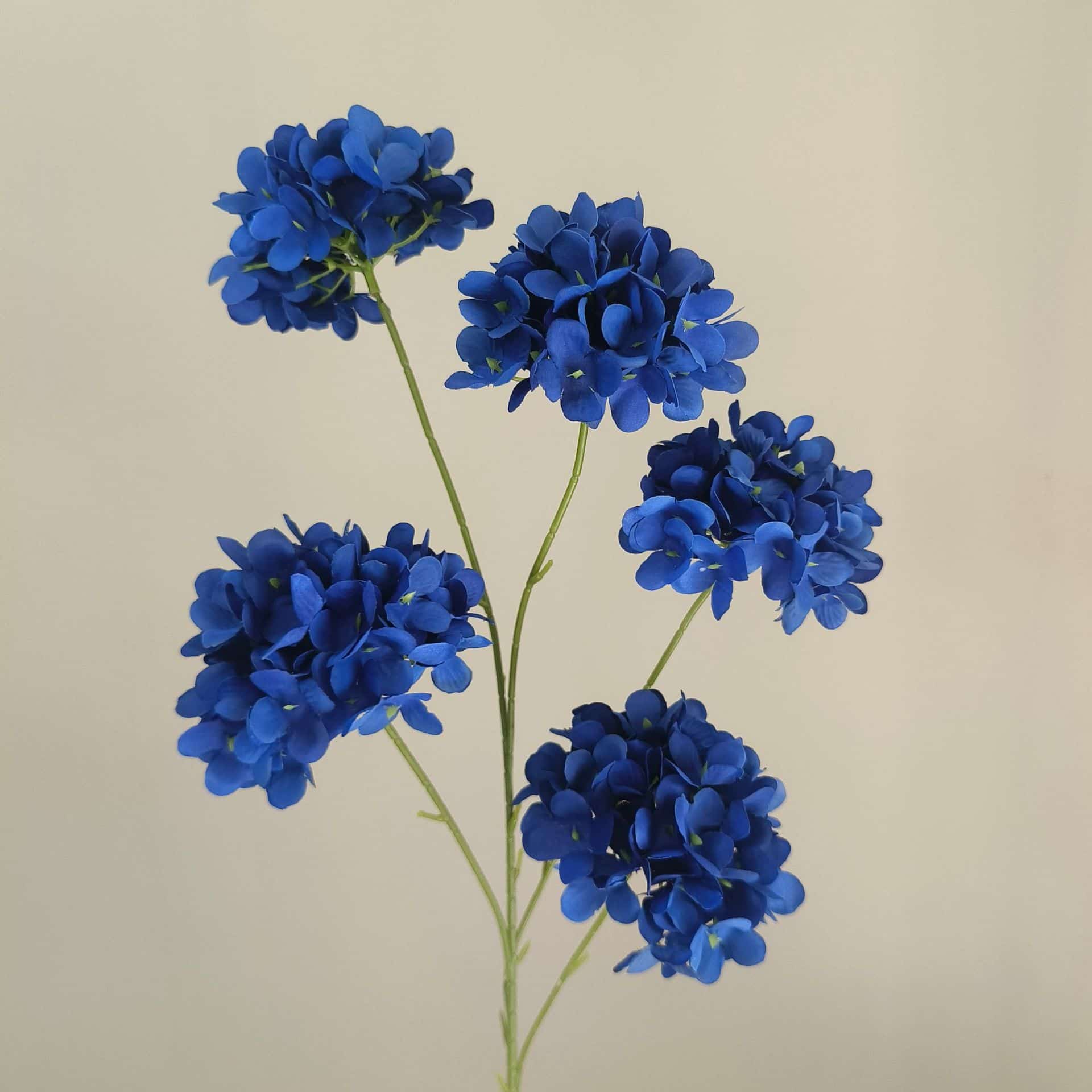 Blue artificial flowers wedding flowers arrangement