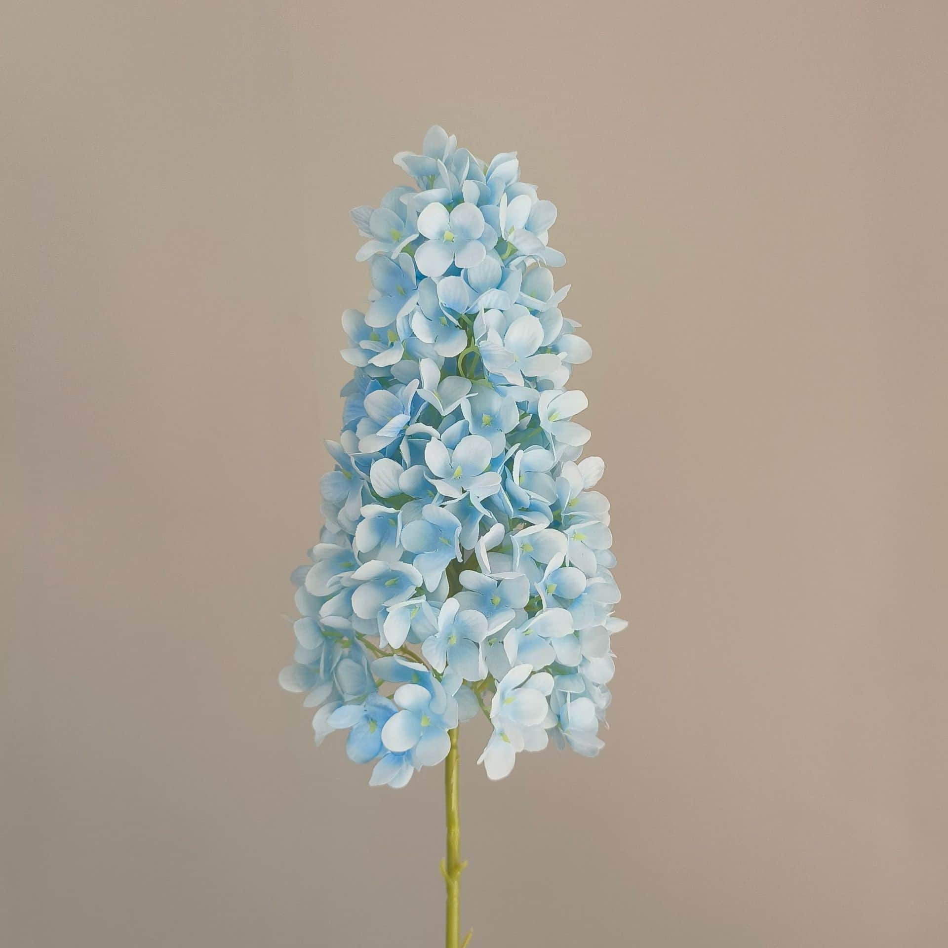 Blue artificial flowers wedding flowers arrangement