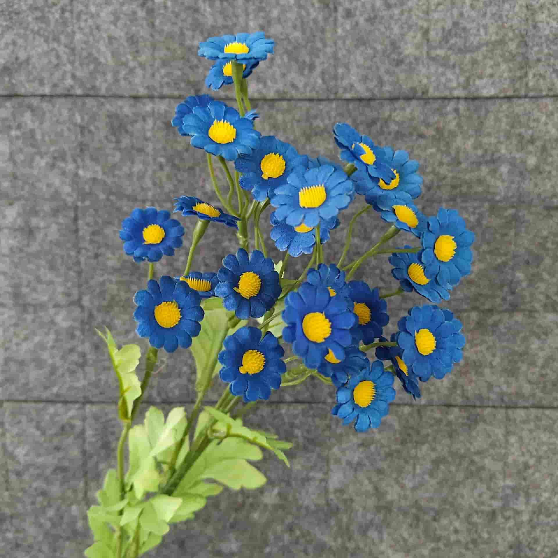 Blue artificial flowers wedding flowers arrangement