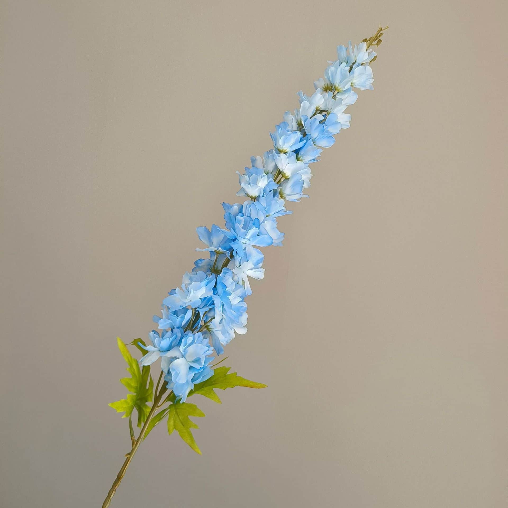 Blue artificial flowers wedding flowers arrangement