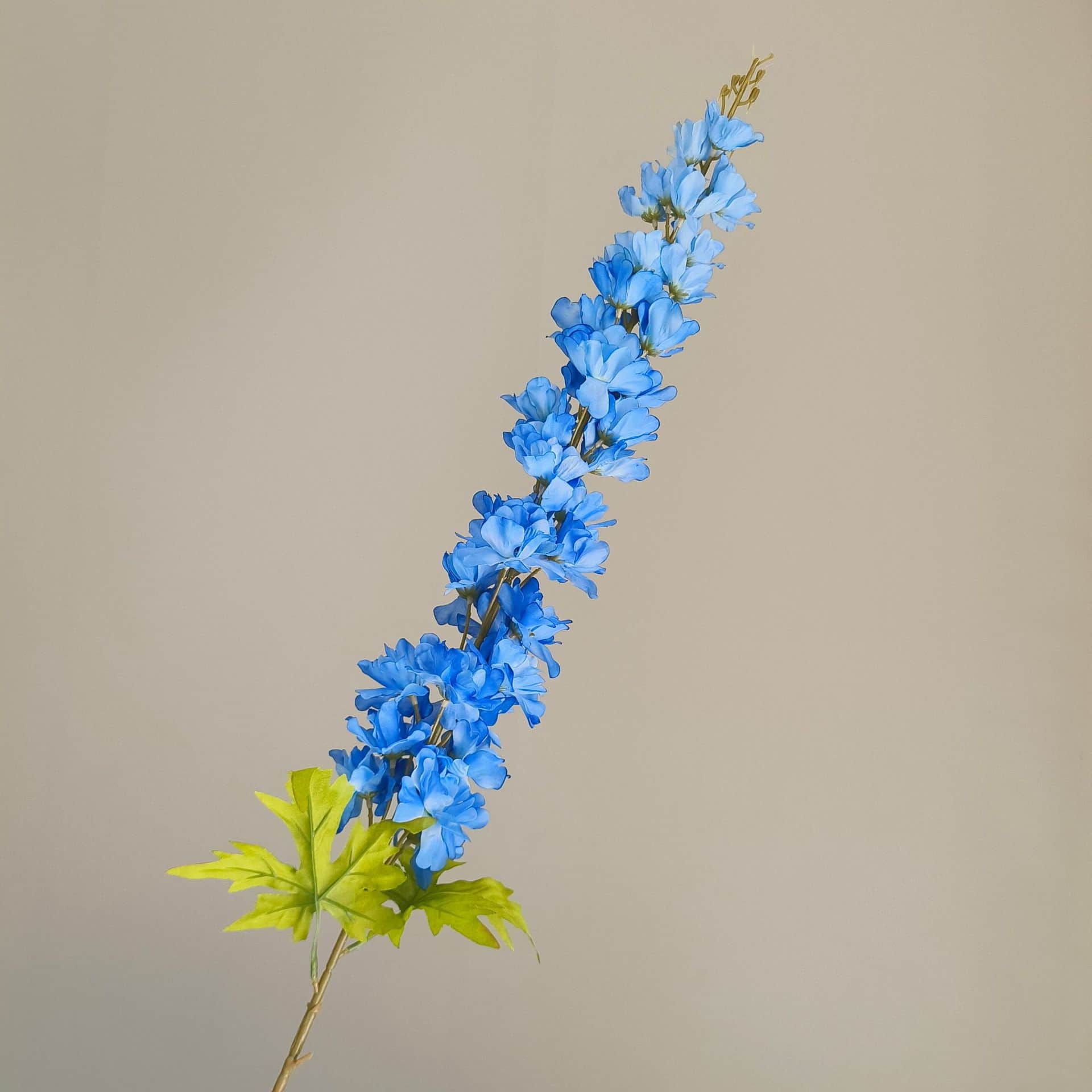 Blue artificial flowers wedding flowers arrangement