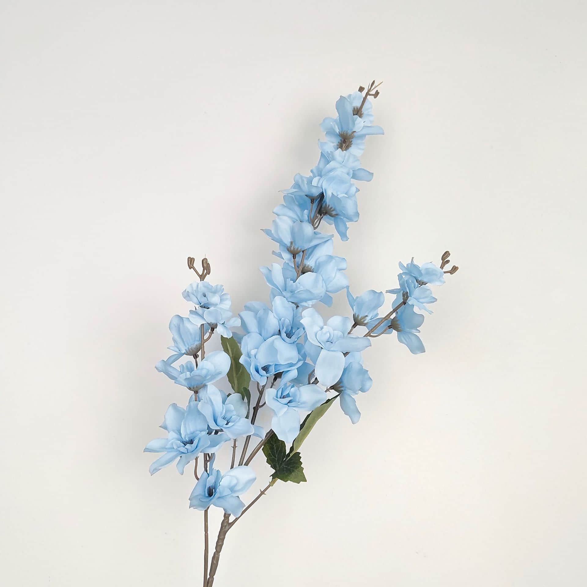 Blue artificial flowers wedding flowers arrangement