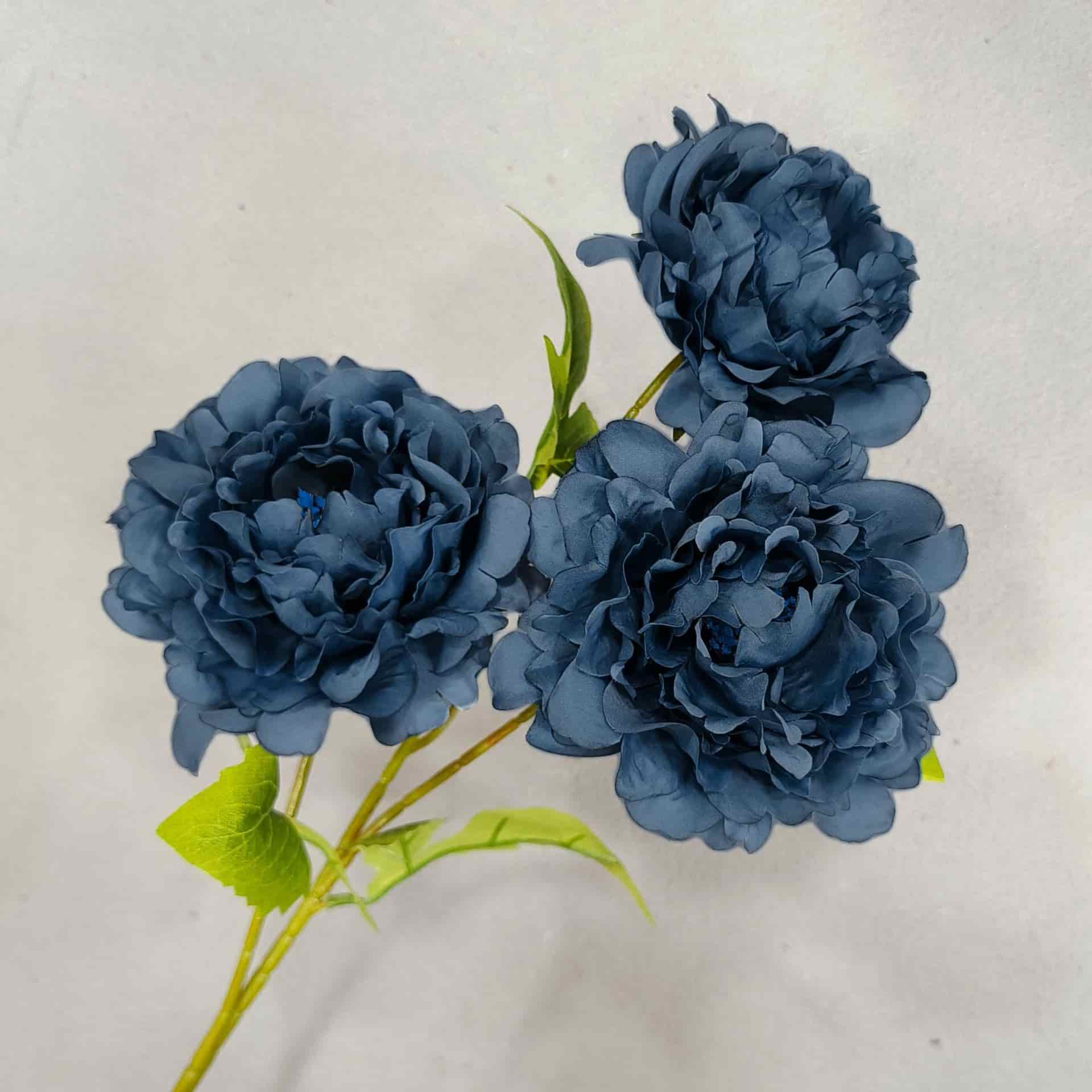 Blue artificial flowers wedding flowers arrangement