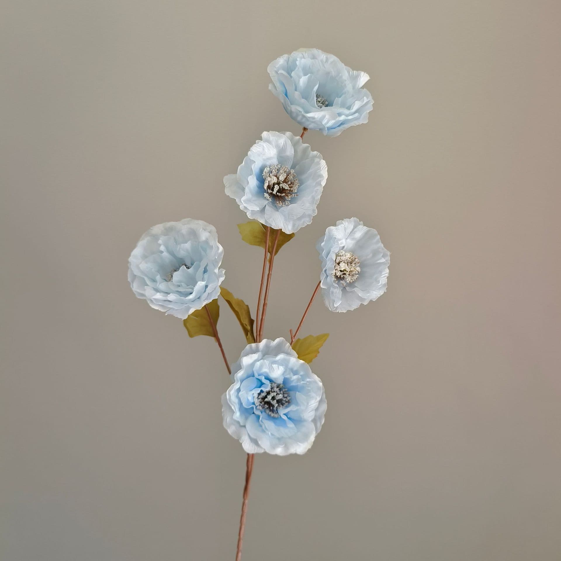 Blue artificial flowers wedding flowers arrangement