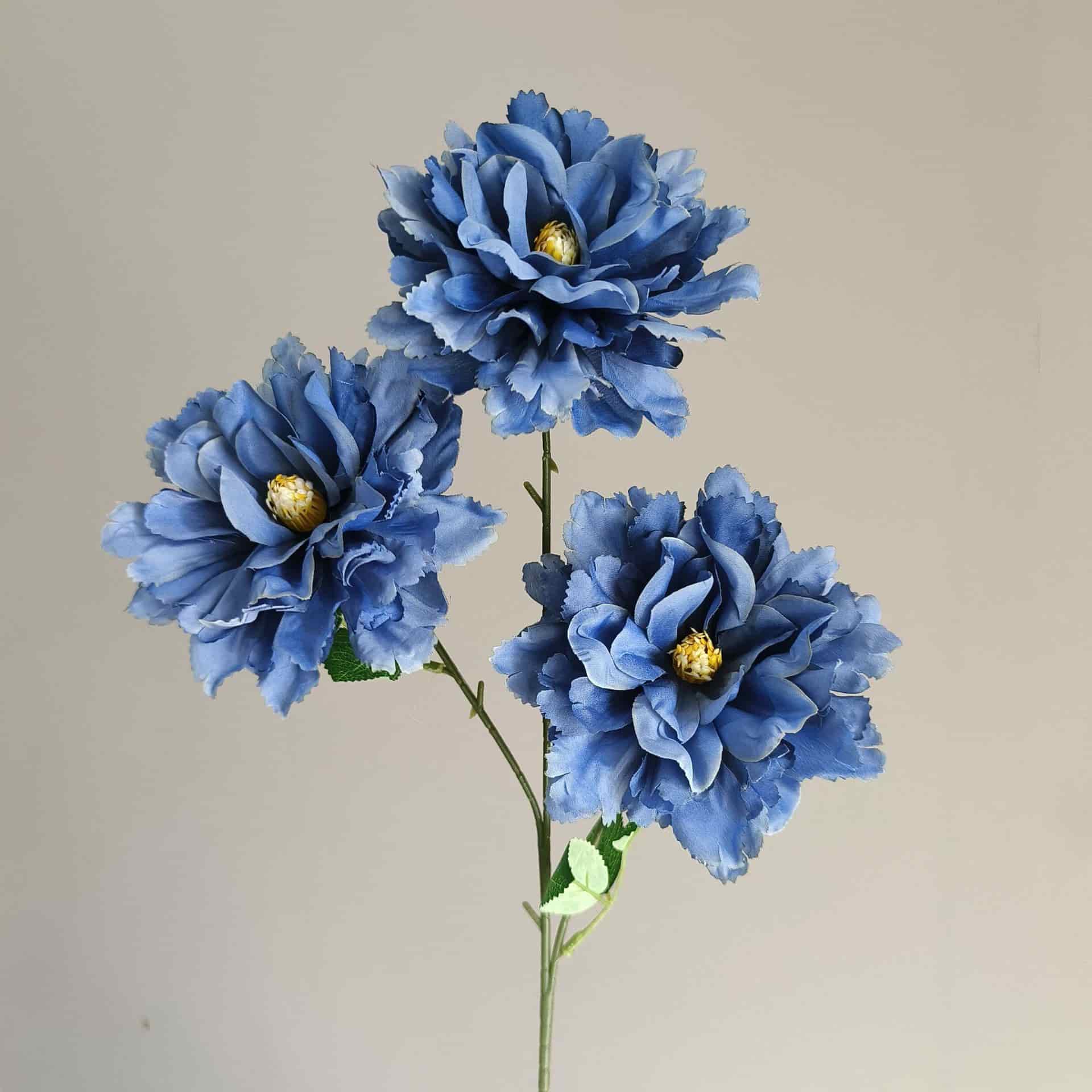 Blue artificial flowers wedding flowers arrangement